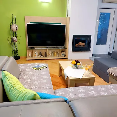 Luxury Art Apartment